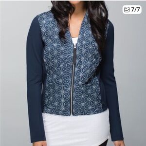 Lululemon Navy Blue Quilted Blazer Size 8